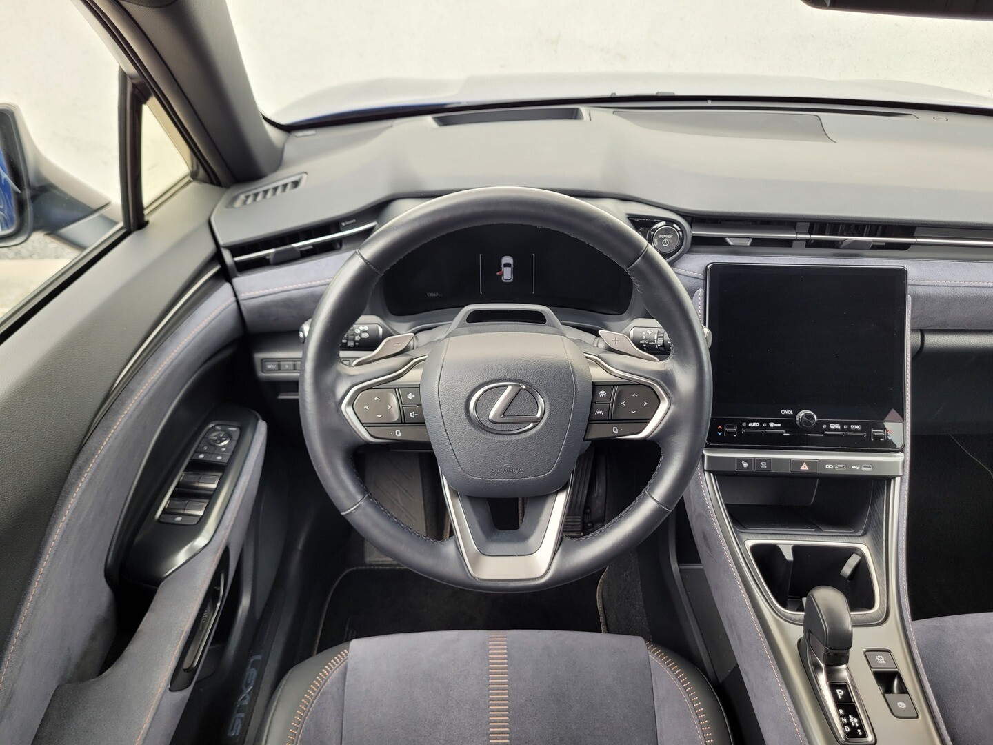 Lexus LBX