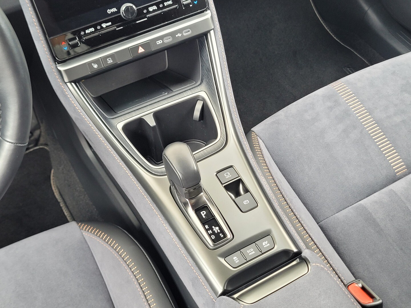 Lexus LBX