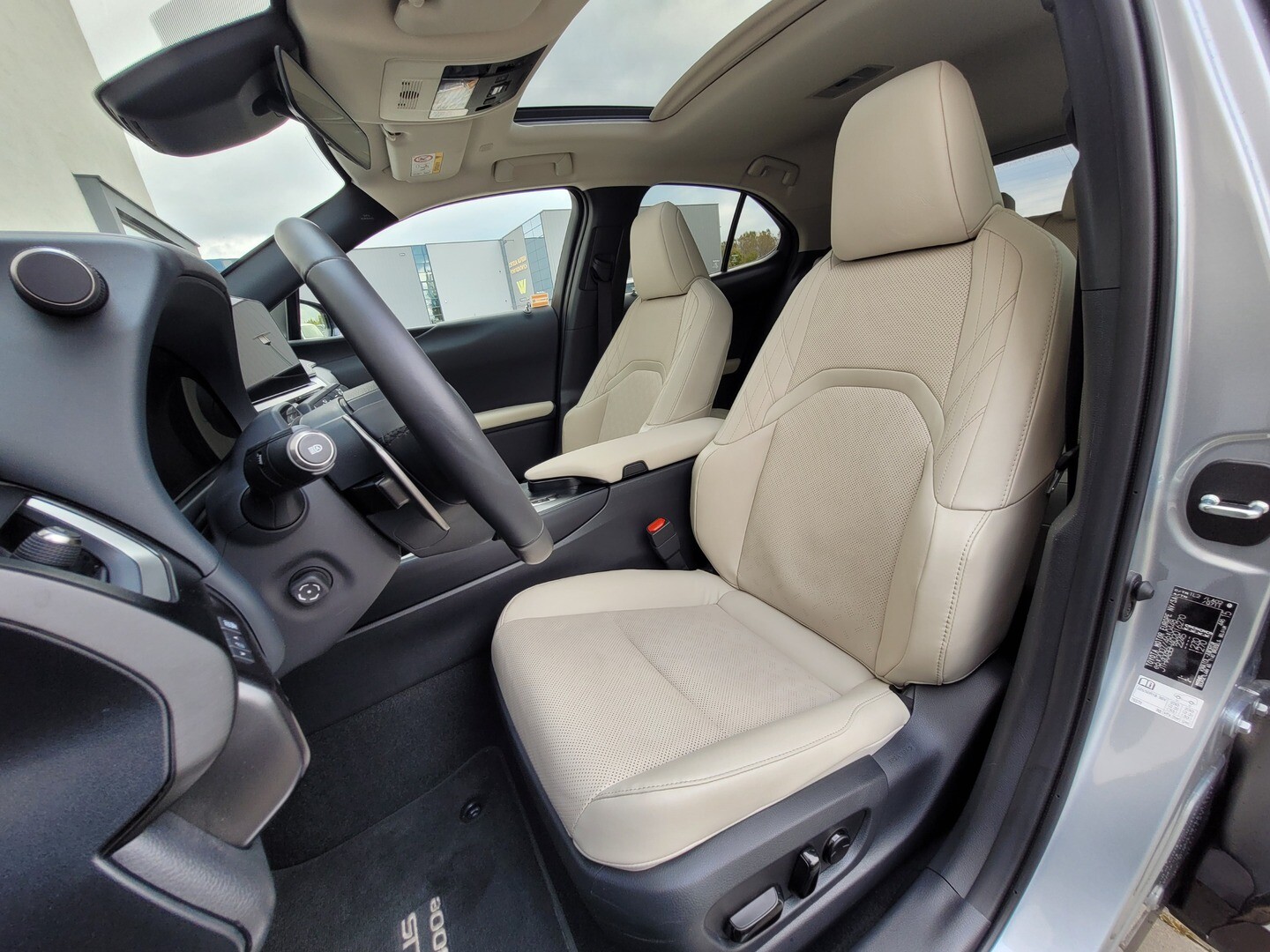 Lexus UX