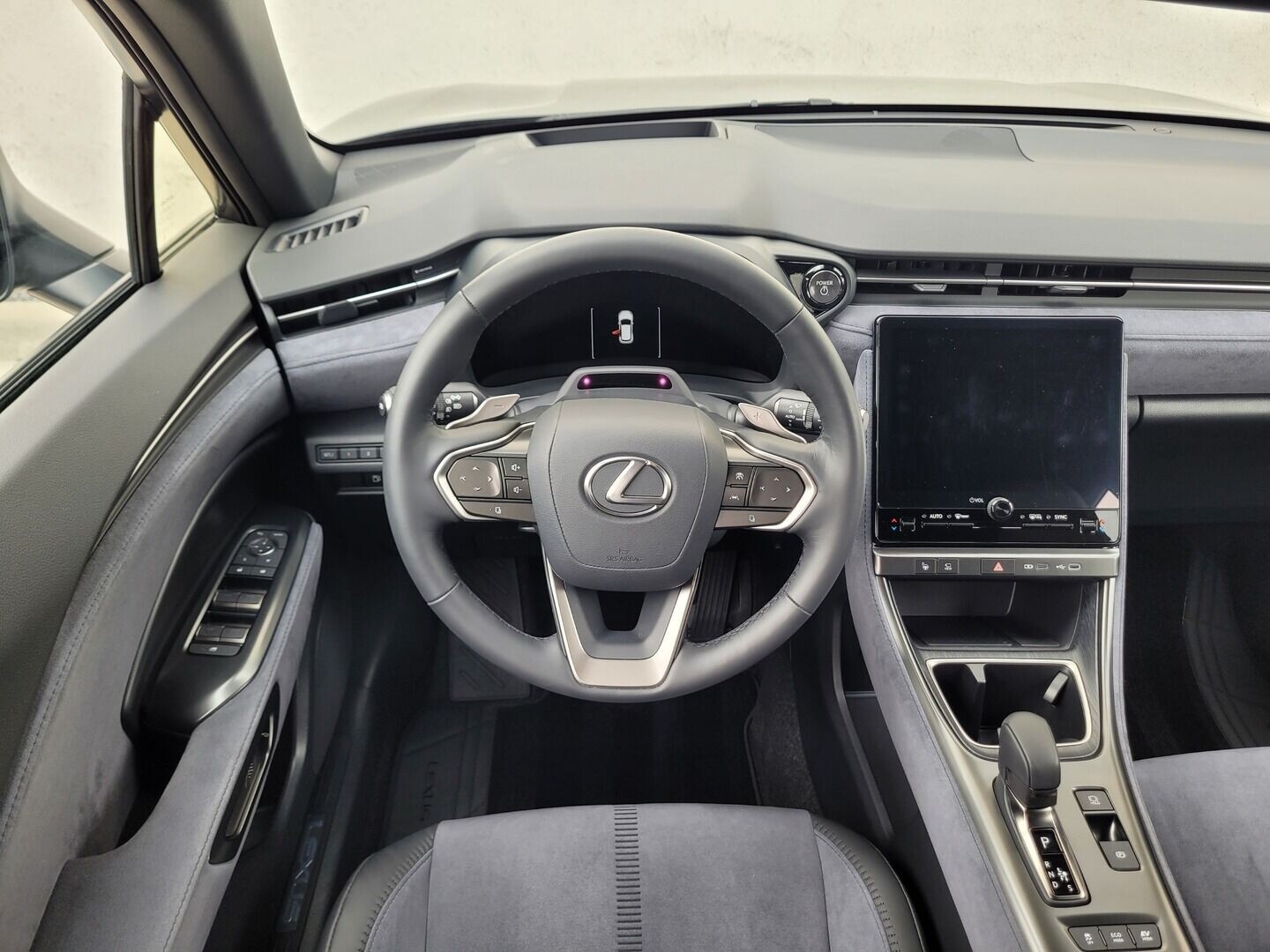 Lexus LBX