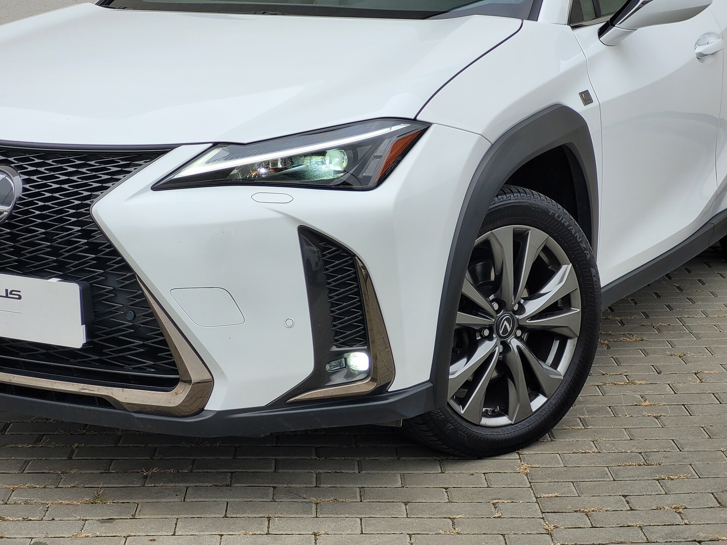 Lexus UX