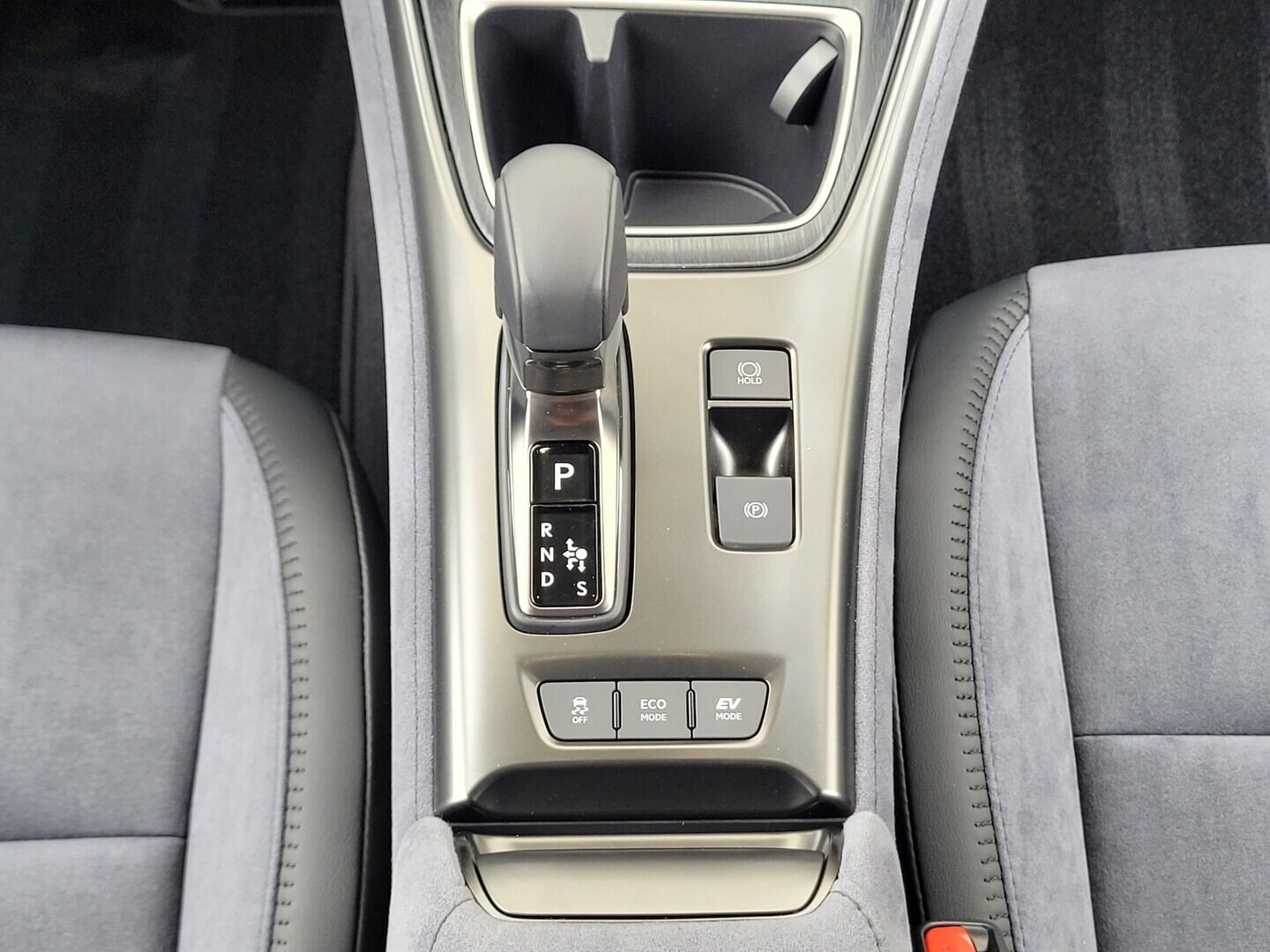 Lexus LBX