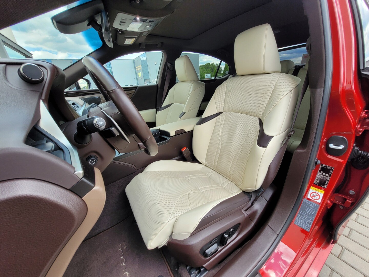 Lexus ES