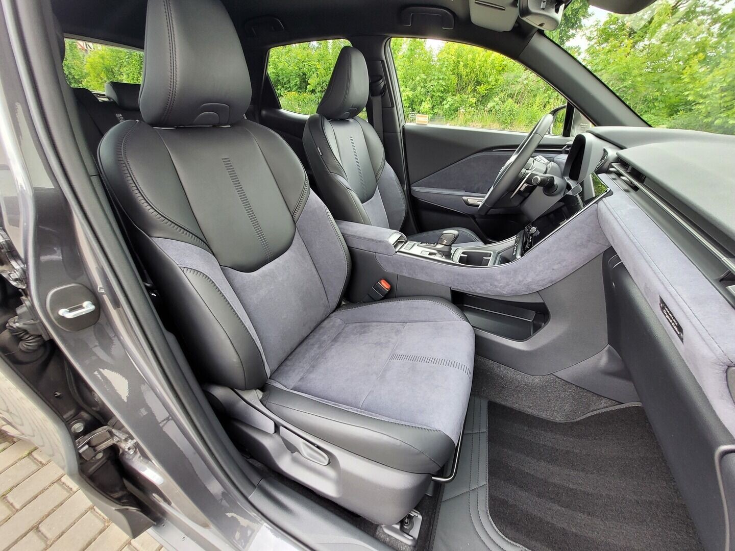 Lexus LBX
