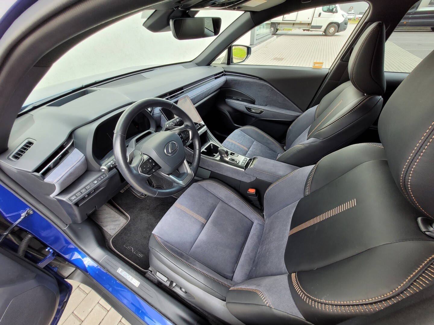 Lexus LBX