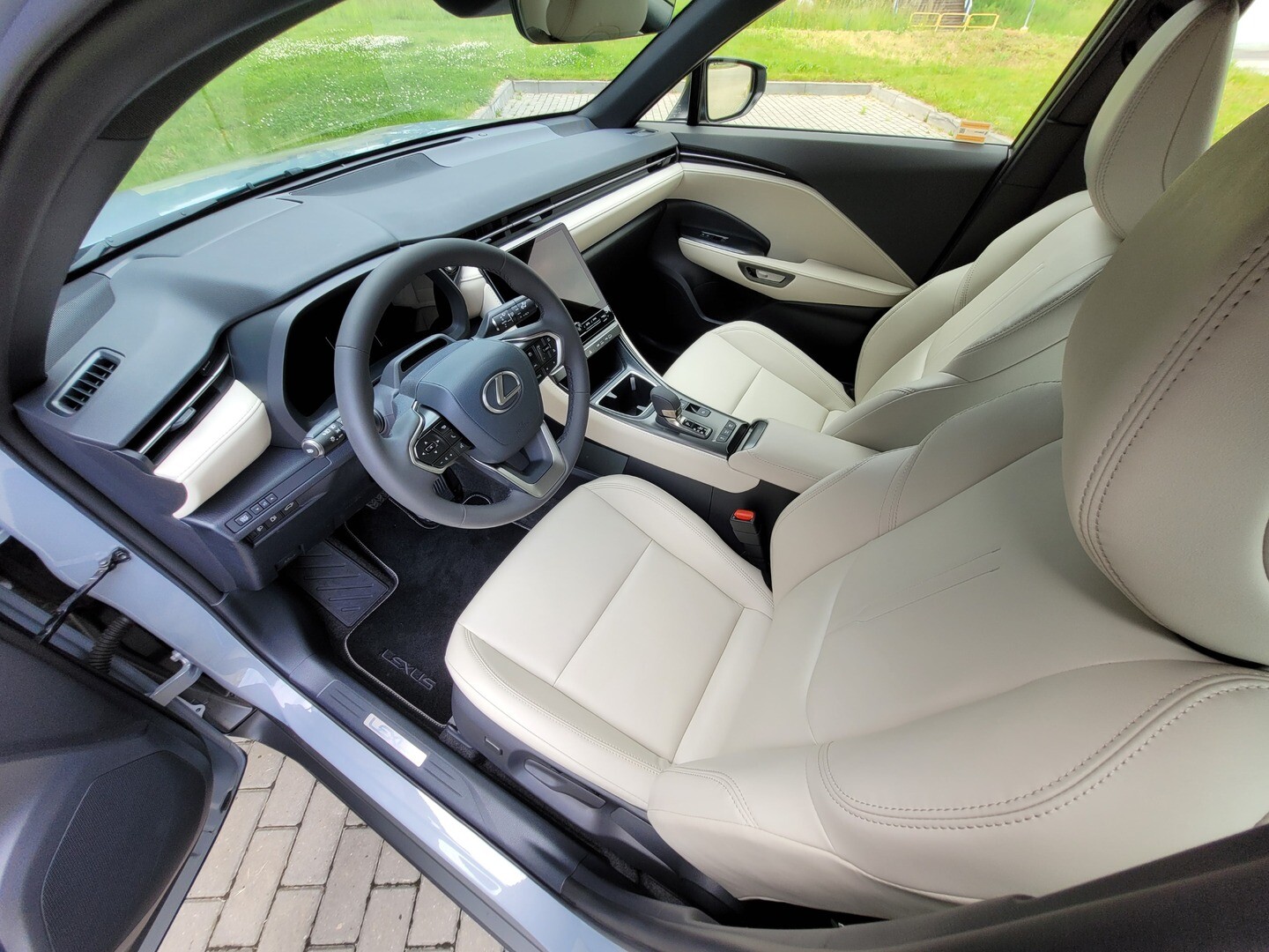 Lexus LBX