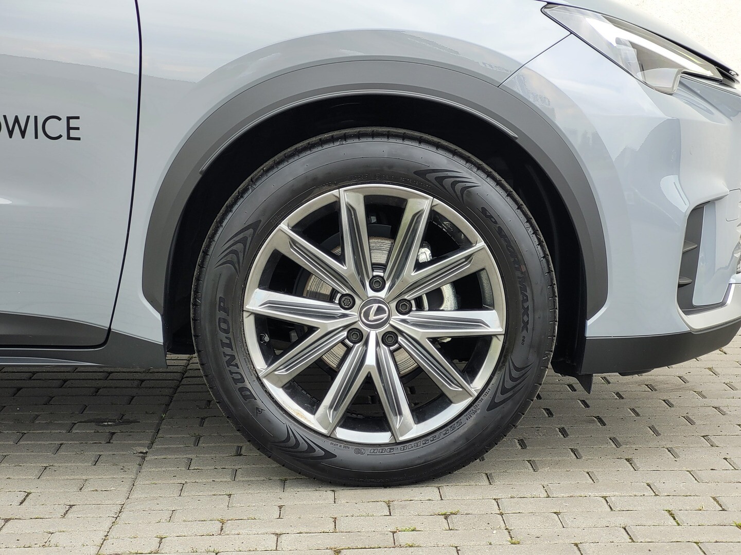 Lexus LBX