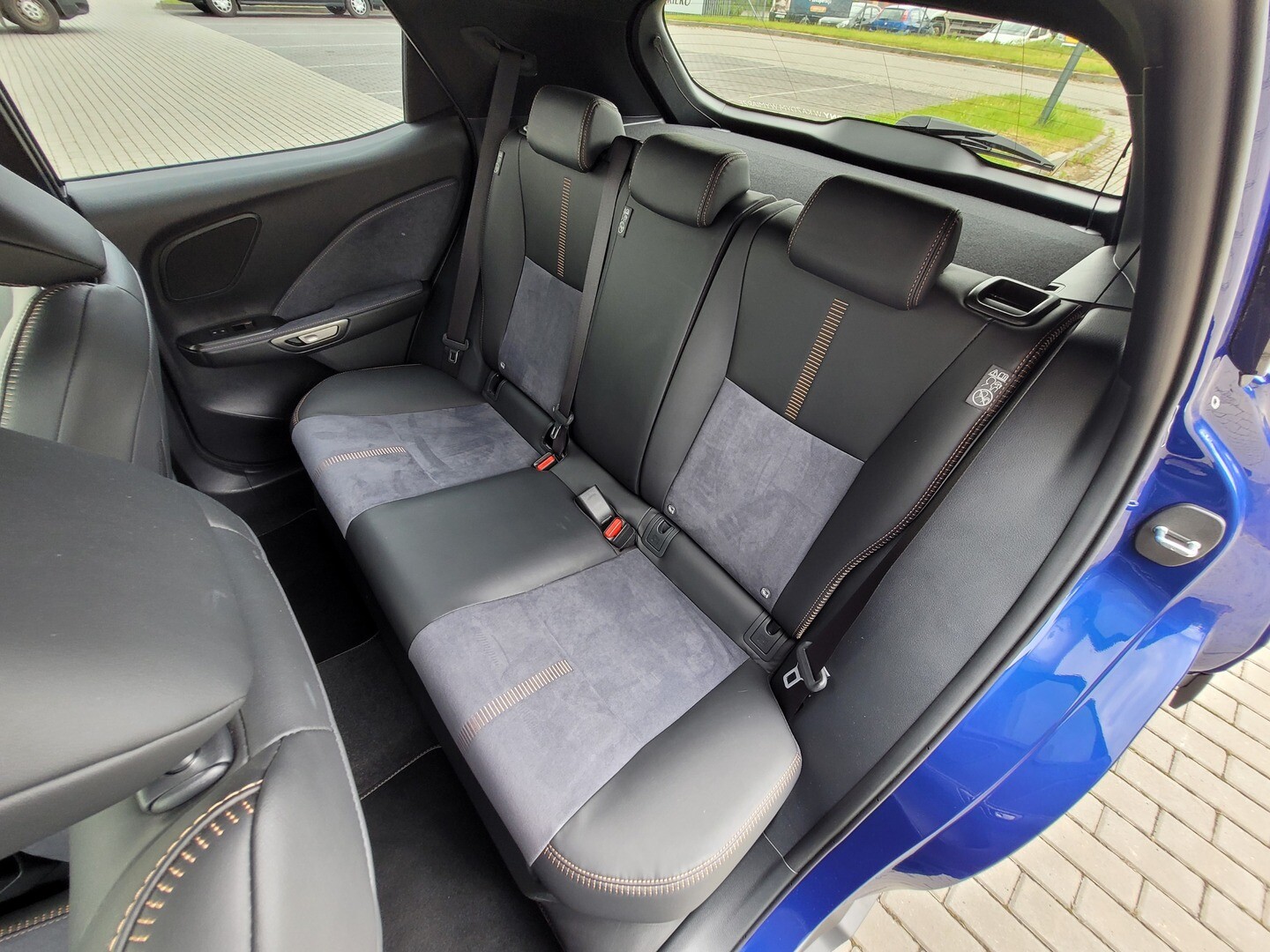 Lexus LBX