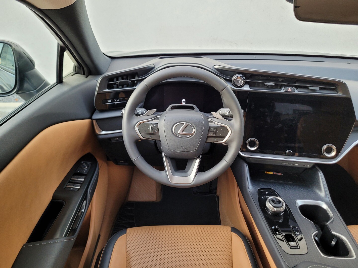 Lexus RZ