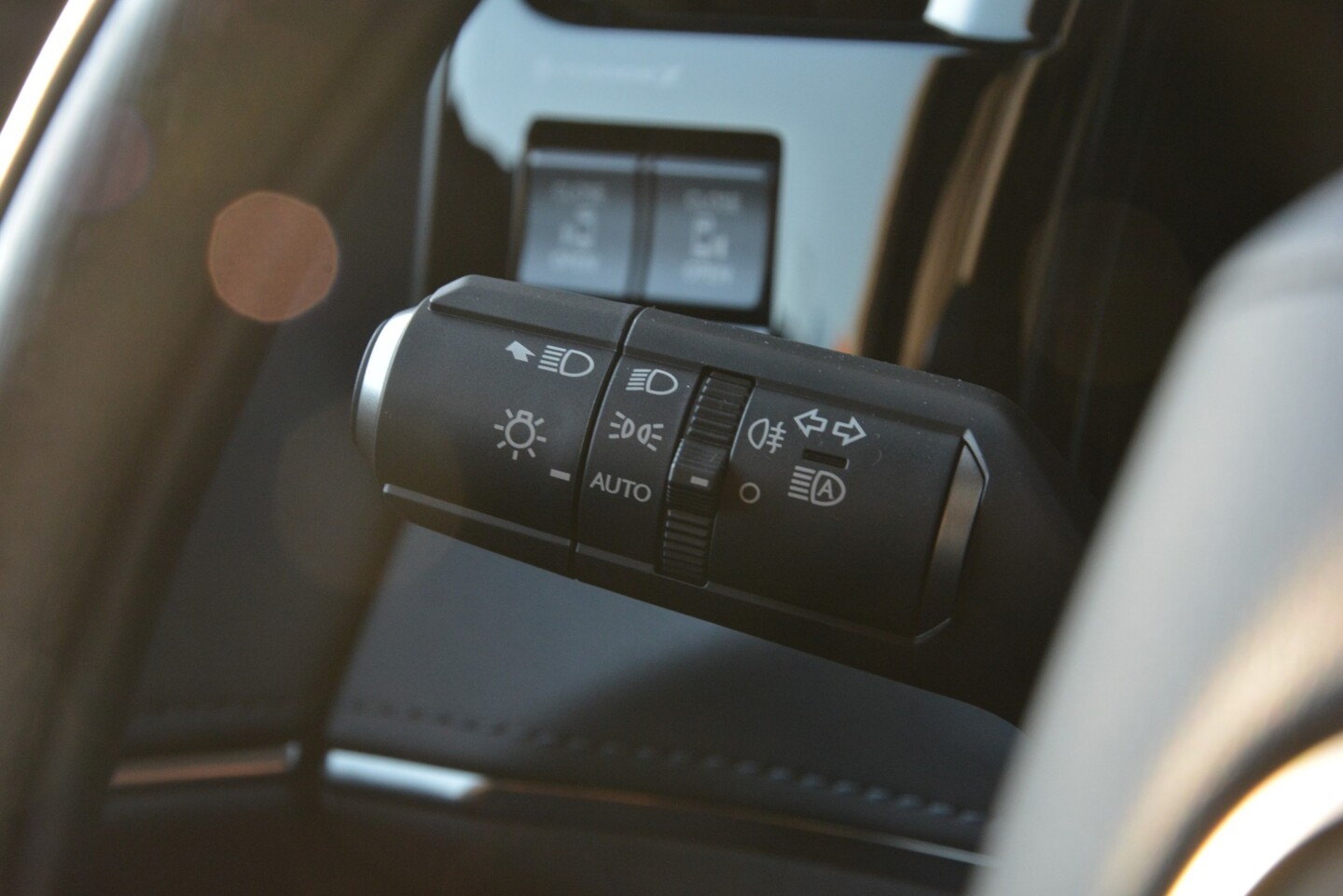 Lexus LM