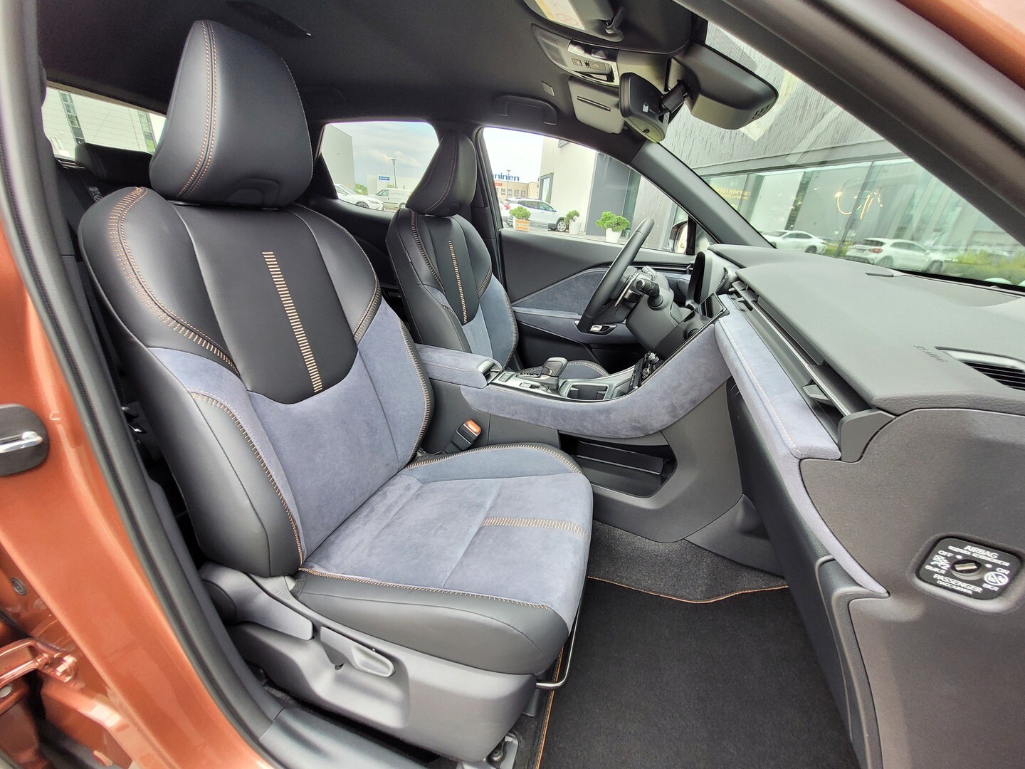 Lexus LBX