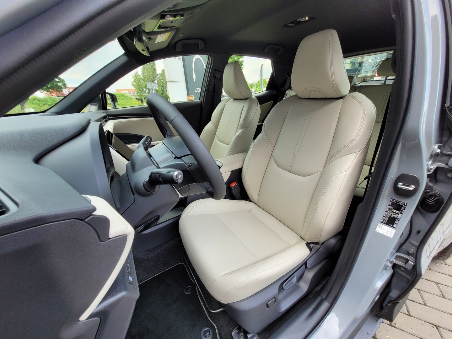 Lexus LBX