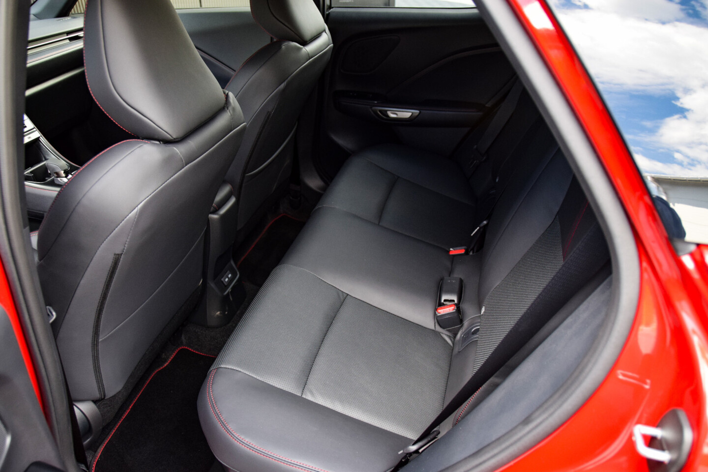 Lexus LBX