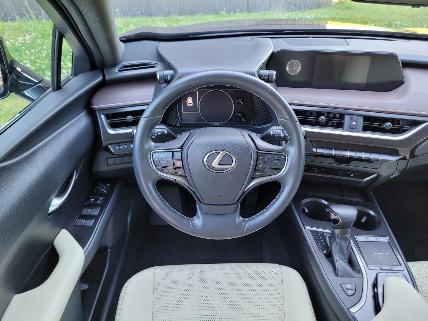 Lexus UX