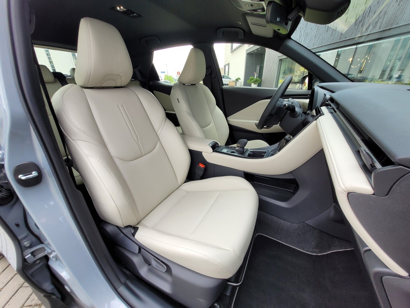 Lexus LBX